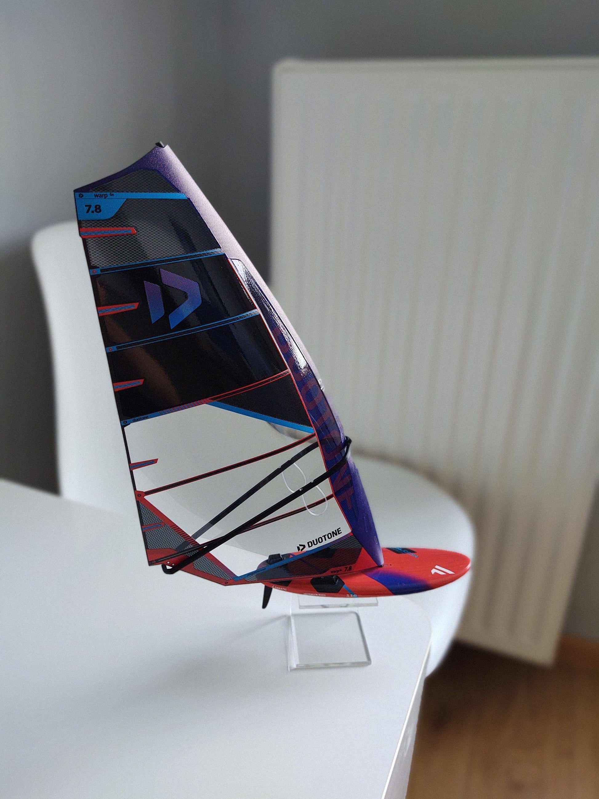 WindGiftModels Model Model Windsurfing Fanatic Falcon TE Duotone Warp FIN 7.8