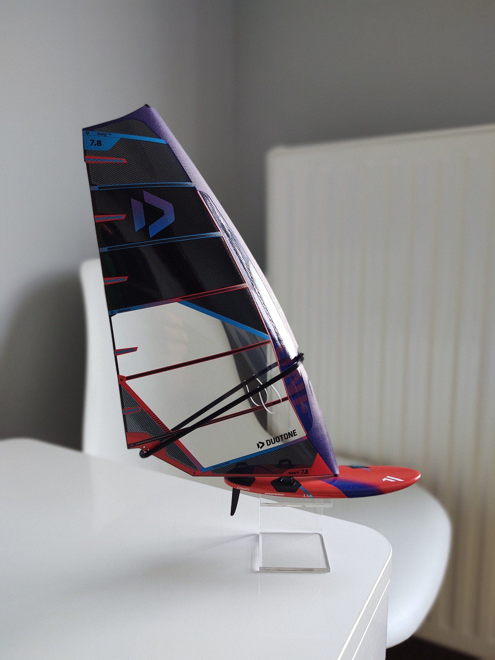 WindGiftModels Model Model Windsurfing Fanatic Falcon TE Duotone Warp FIN 7.8