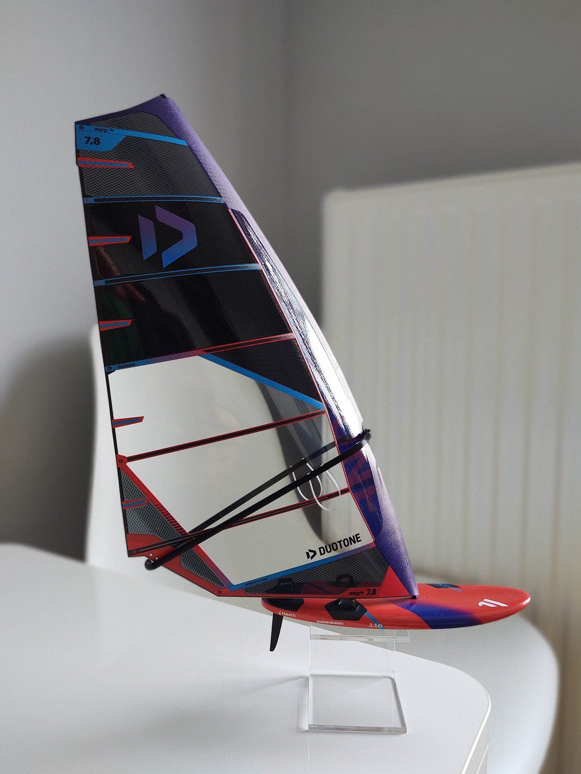 WindGiftModels Model Model Windsurfing Fanatic Falcon TE Duotone Warp FIN 7.8