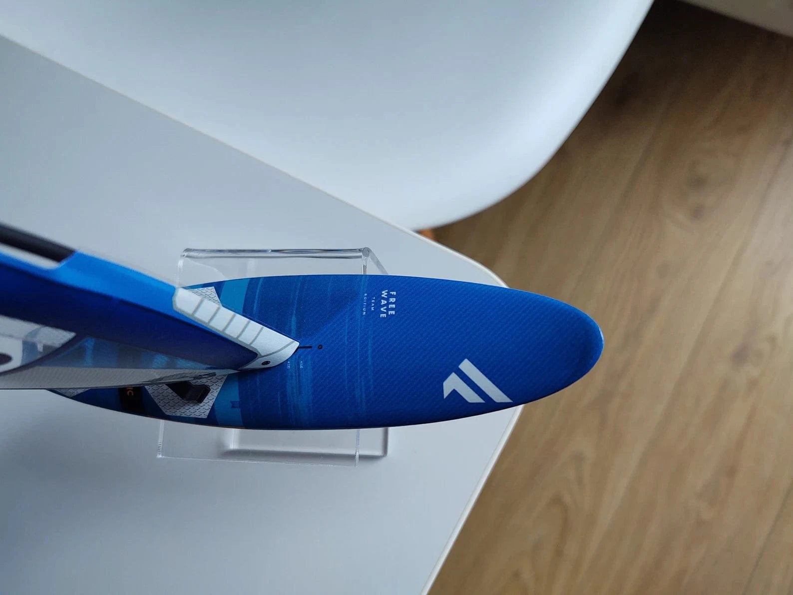 WindGiftModels Model Model Windsurfing Fanatic FreeWave TE 85L NortSail Superhero 5.3 Blue-White