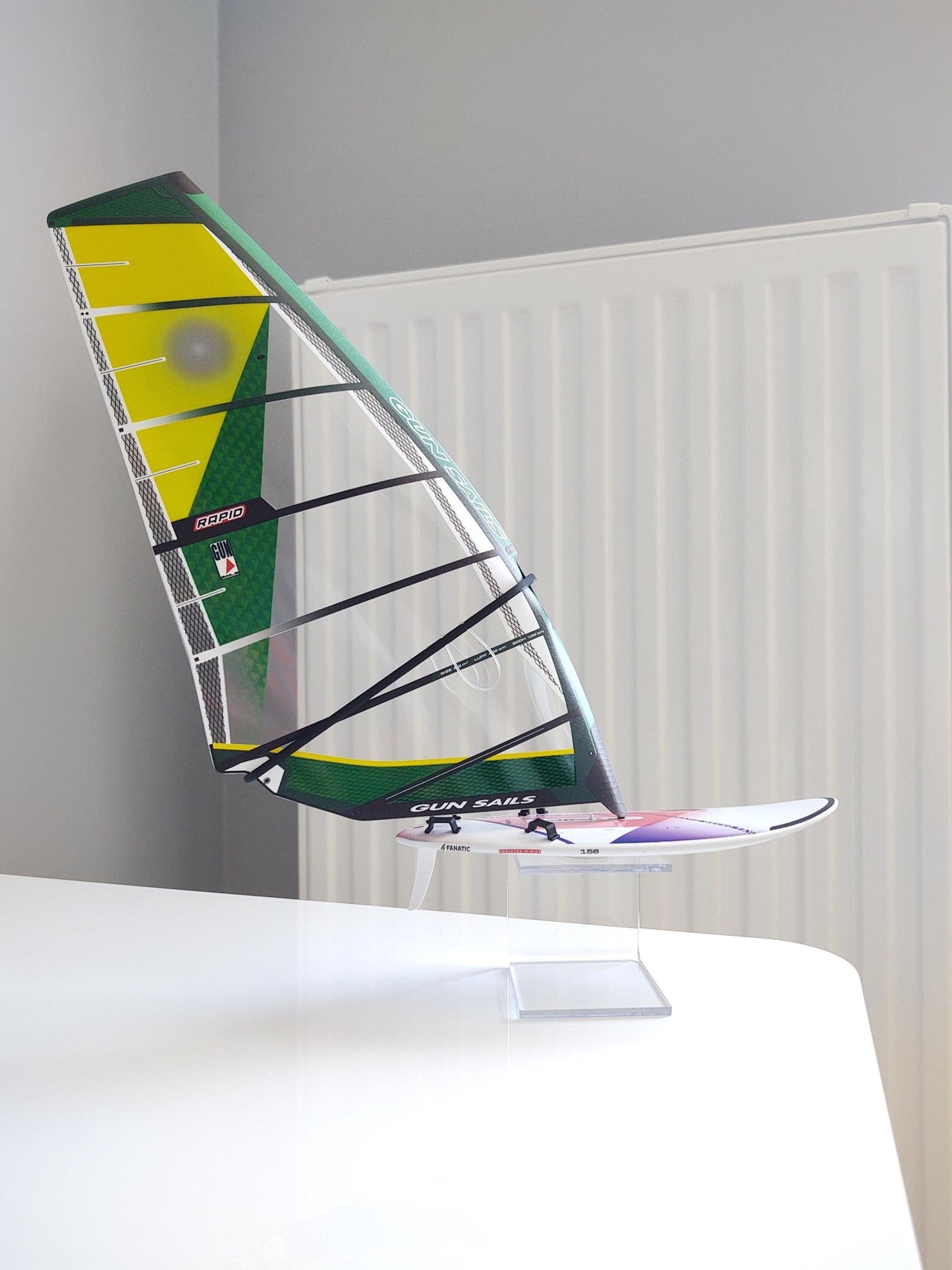 WindGiftModels Model Model Windsurfing Fanatic Gecko HRS DaggerBoard Gunsails Rapid