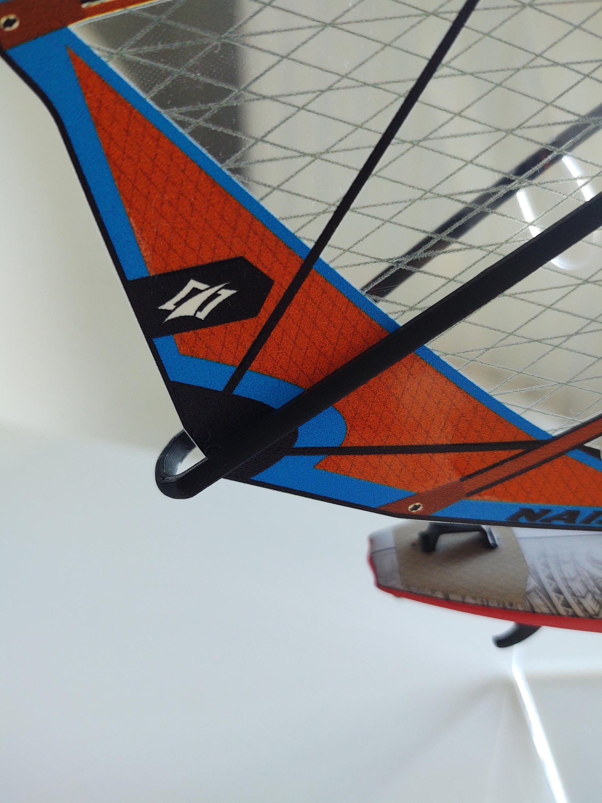 WindGiftModels Model Model Windsurfing Naish Assault 95L Naish Force 4 4.5 orange-blue