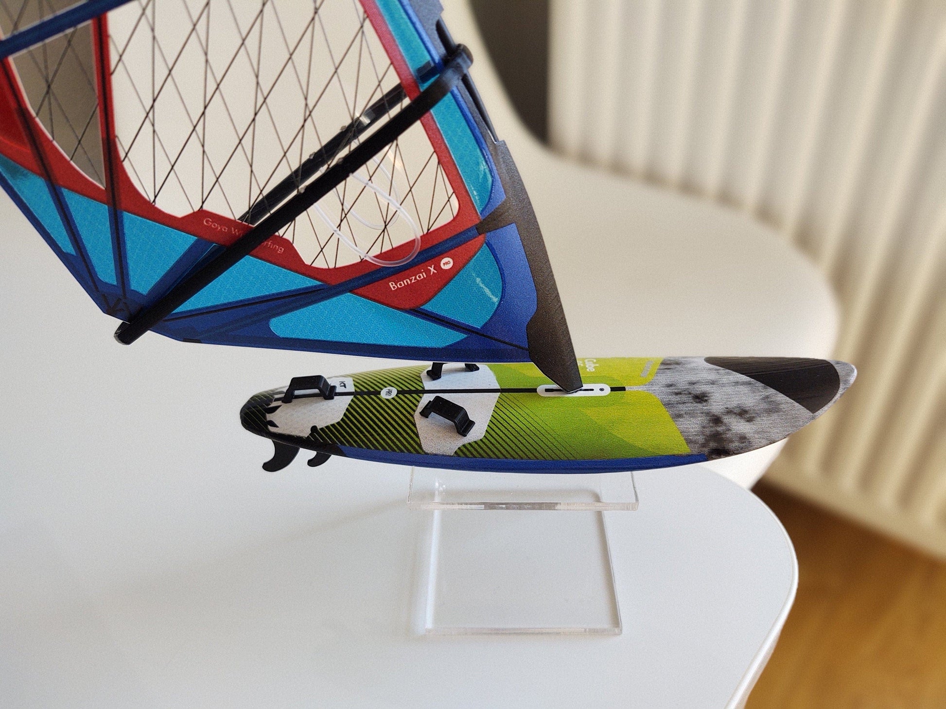 WindGiftModels Model Model Windsurfing Quatro Cube Goya Banzai X C1