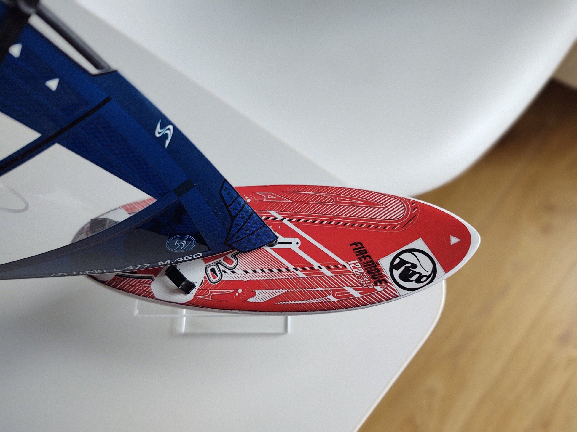 WindGiftModels Model Model Windsurfing RRD Firemove Simmer 2XC red