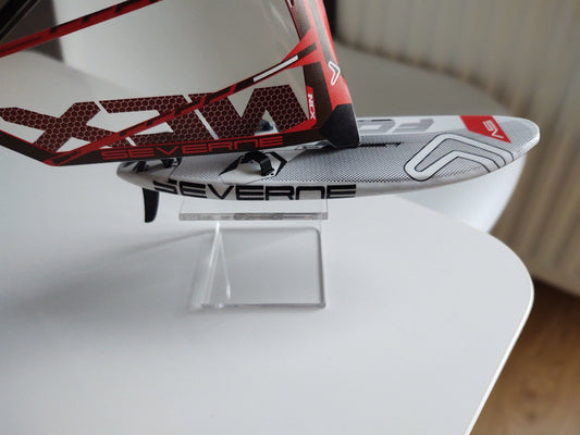 WindGiftModels Model Model Windsurfing Severne Fox White Severne NCX