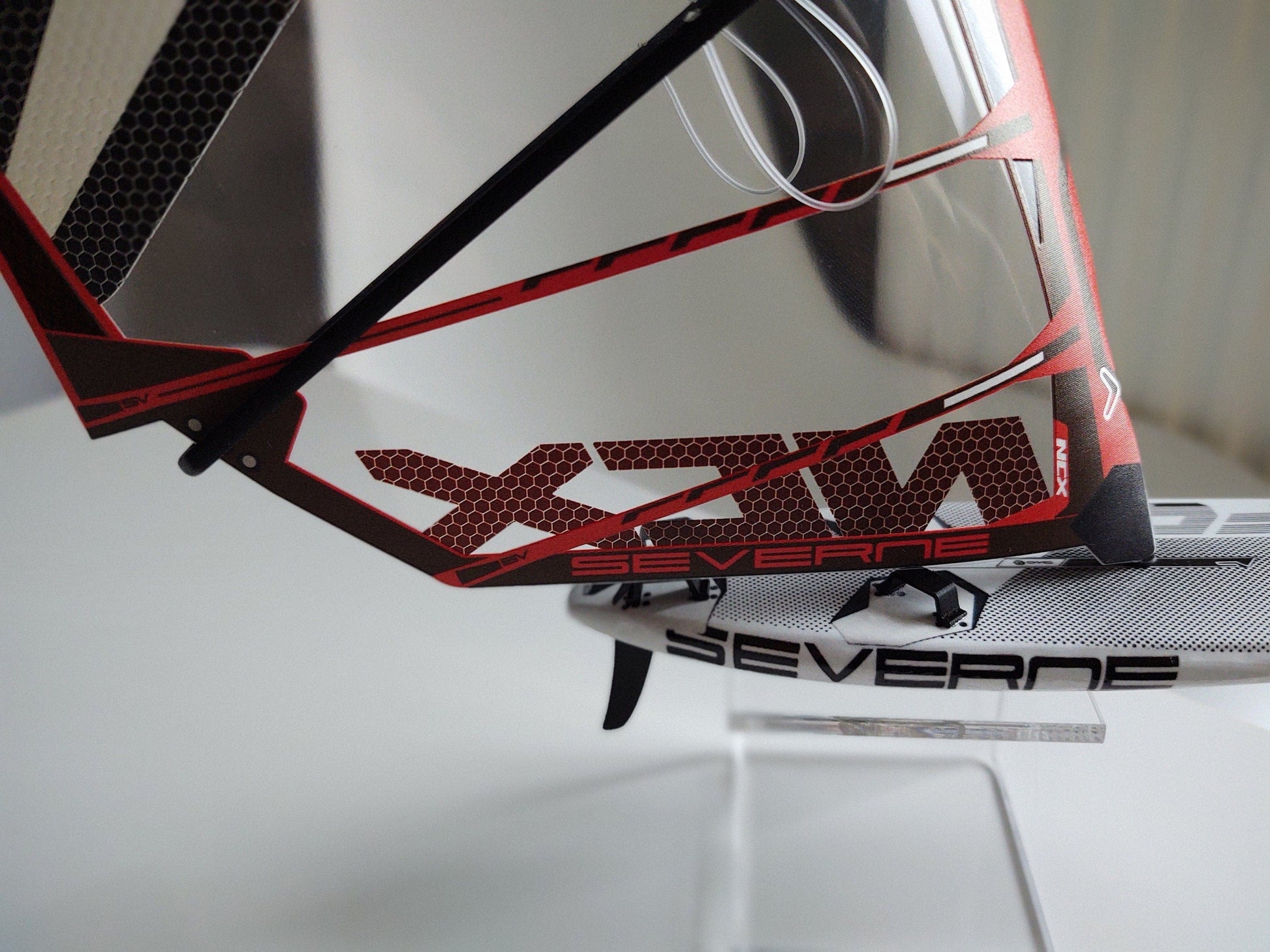 WindGiftModels Model Model Windsurfing Severne Fox White Severne NCX
