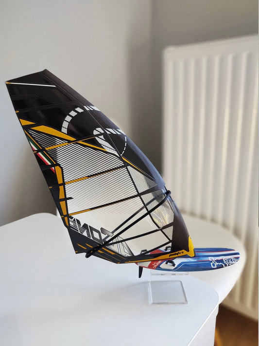 WindGiftModels Model Model Windsurfing Starborad Isonic Point-7 ACONE