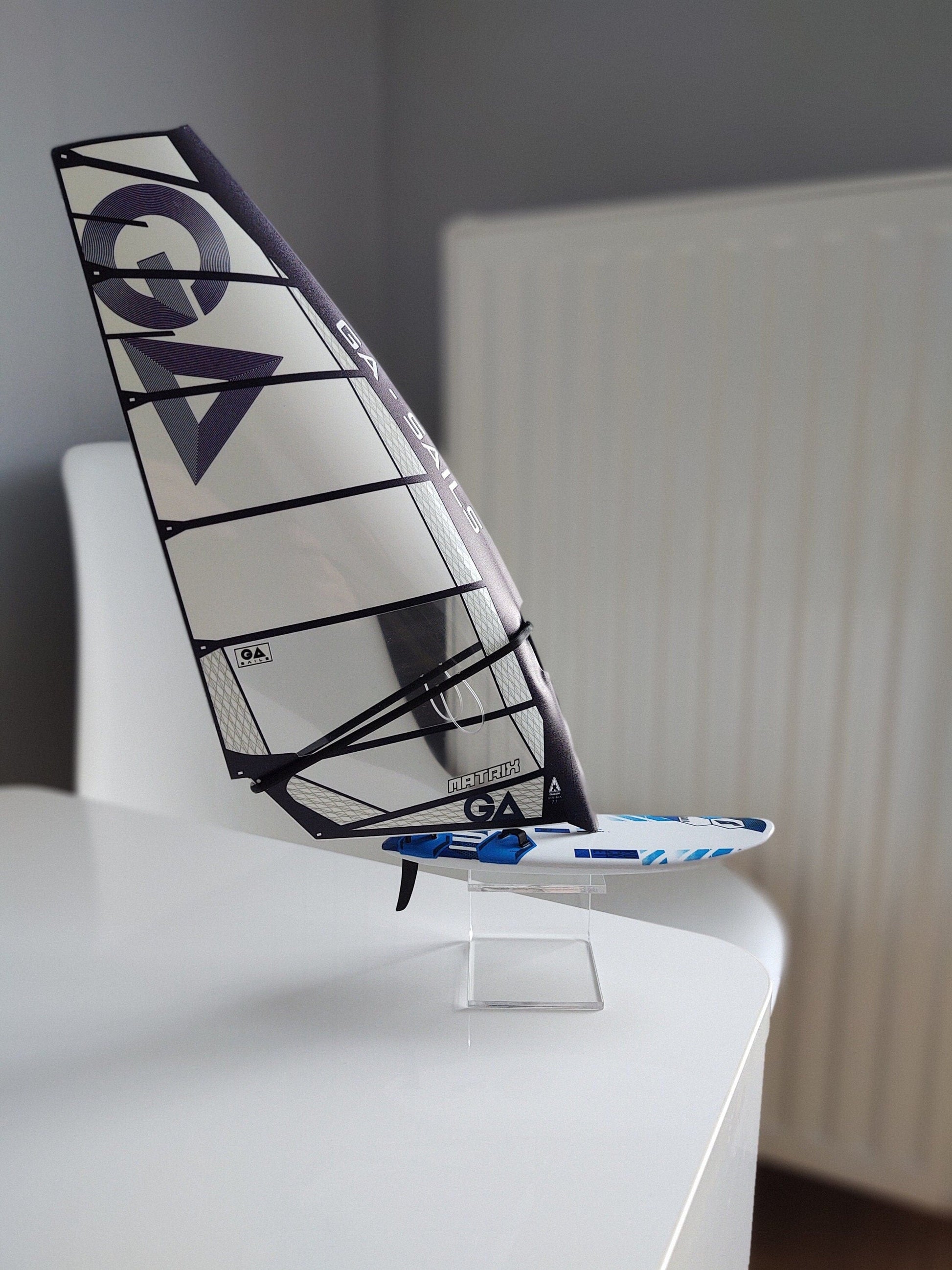 WindGiftModels Model Model Windsurfing Tabou Rocket MTE 125L Ga-Sails Matrix 7.7 C4