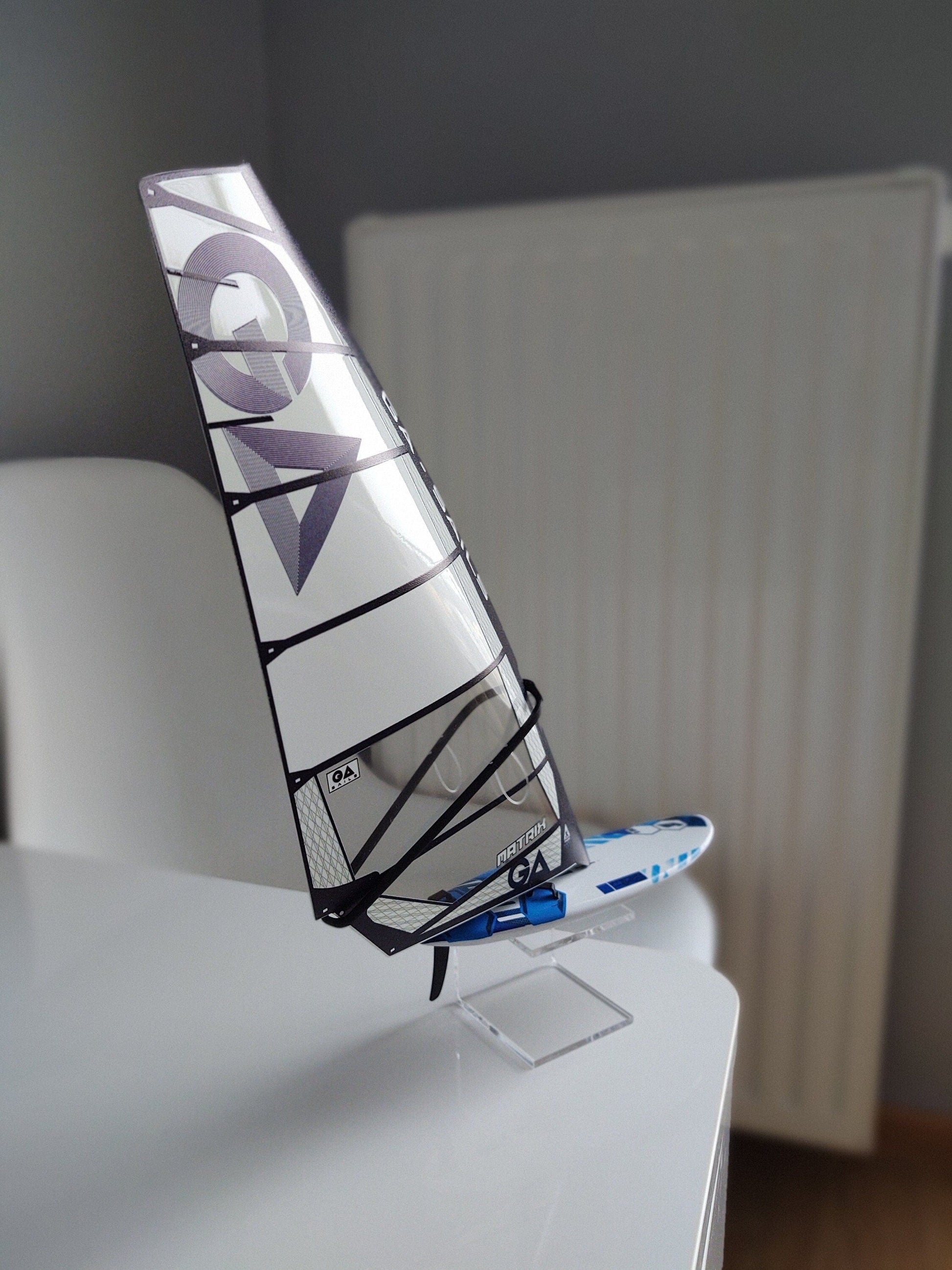 WindGiftModels Model Model Windsurfing Tabou Rocket MTE 125L Ga-Sails Matrix 7.7 C4