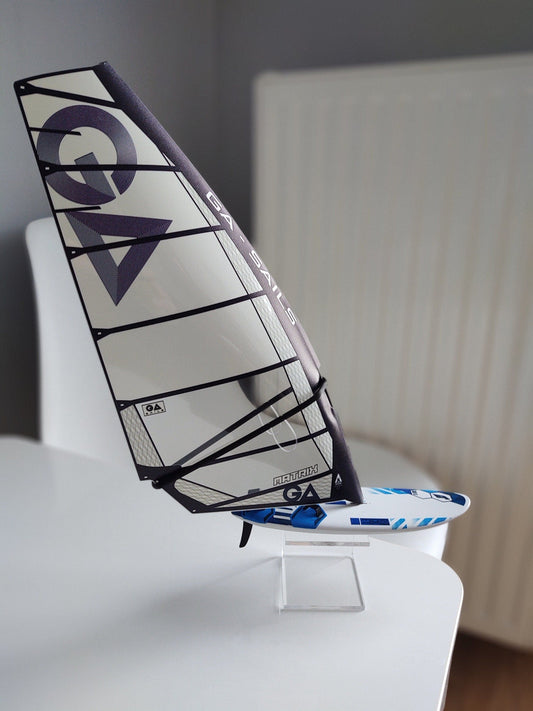 WindGiftModels Model Model Windsurfing Tabou Rocket MTE 125L Ga-Sails Matrix 7.7 C4