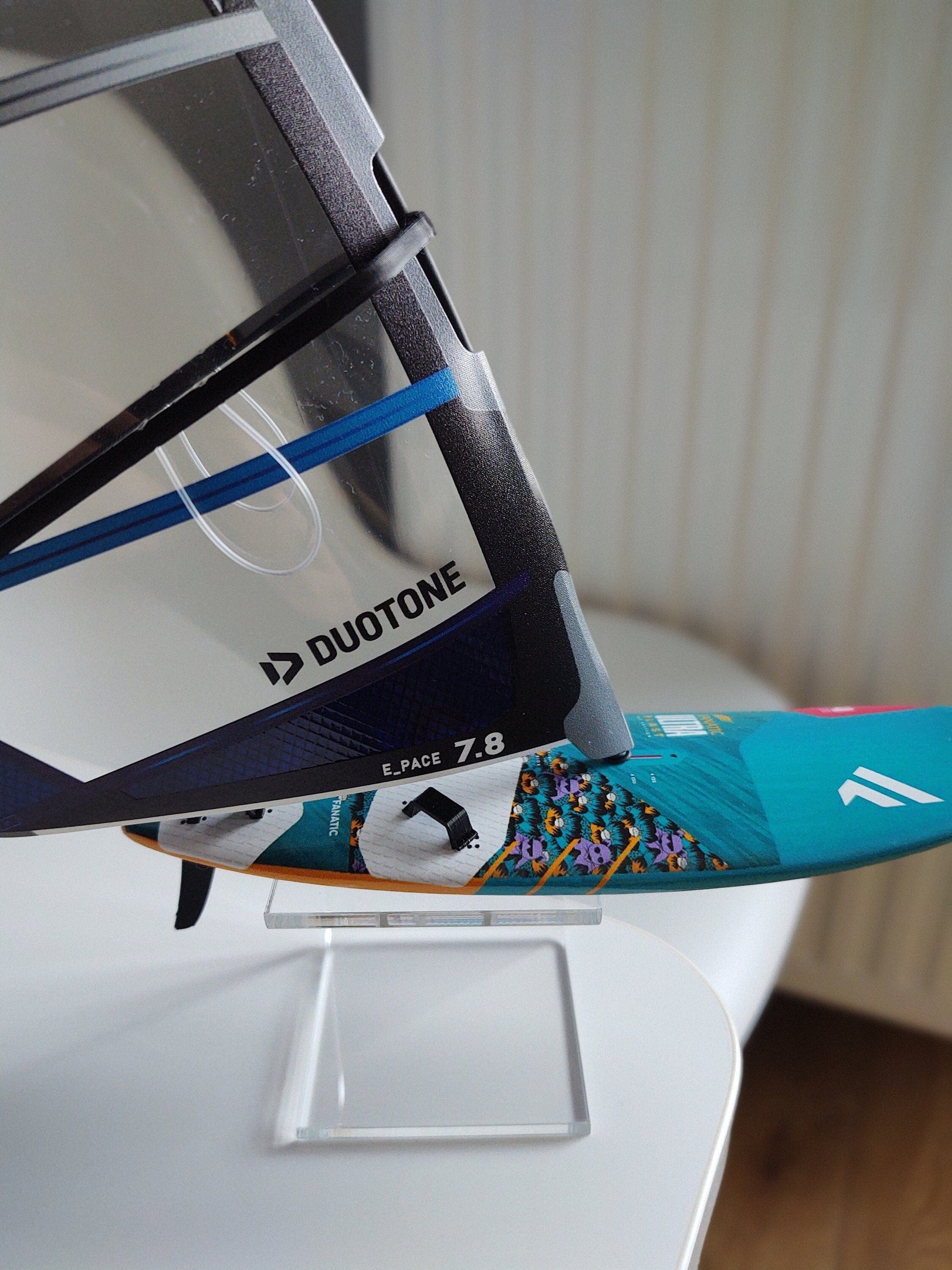 WindGiftModels Model Model Windsurfing Fanatic Blast Duotone E_Pace C98