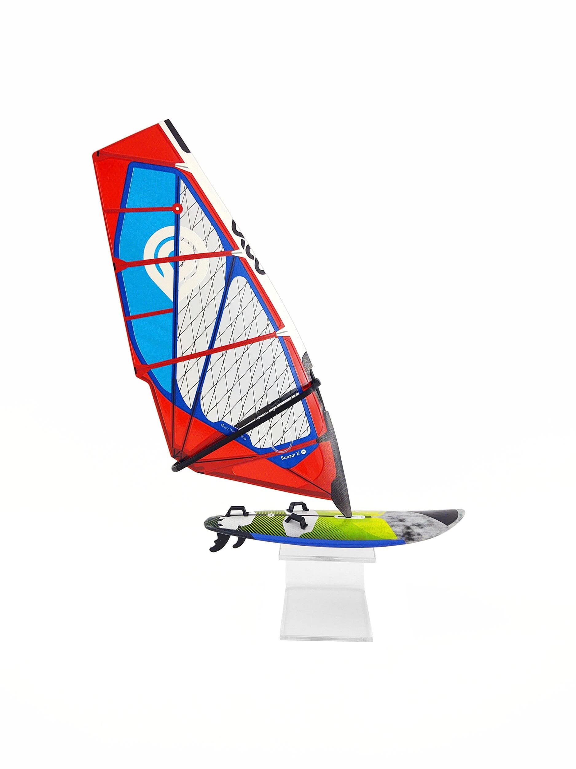 WindGiftModels Model Model Windsurfing Quatro Cube Goya Banzai X C2