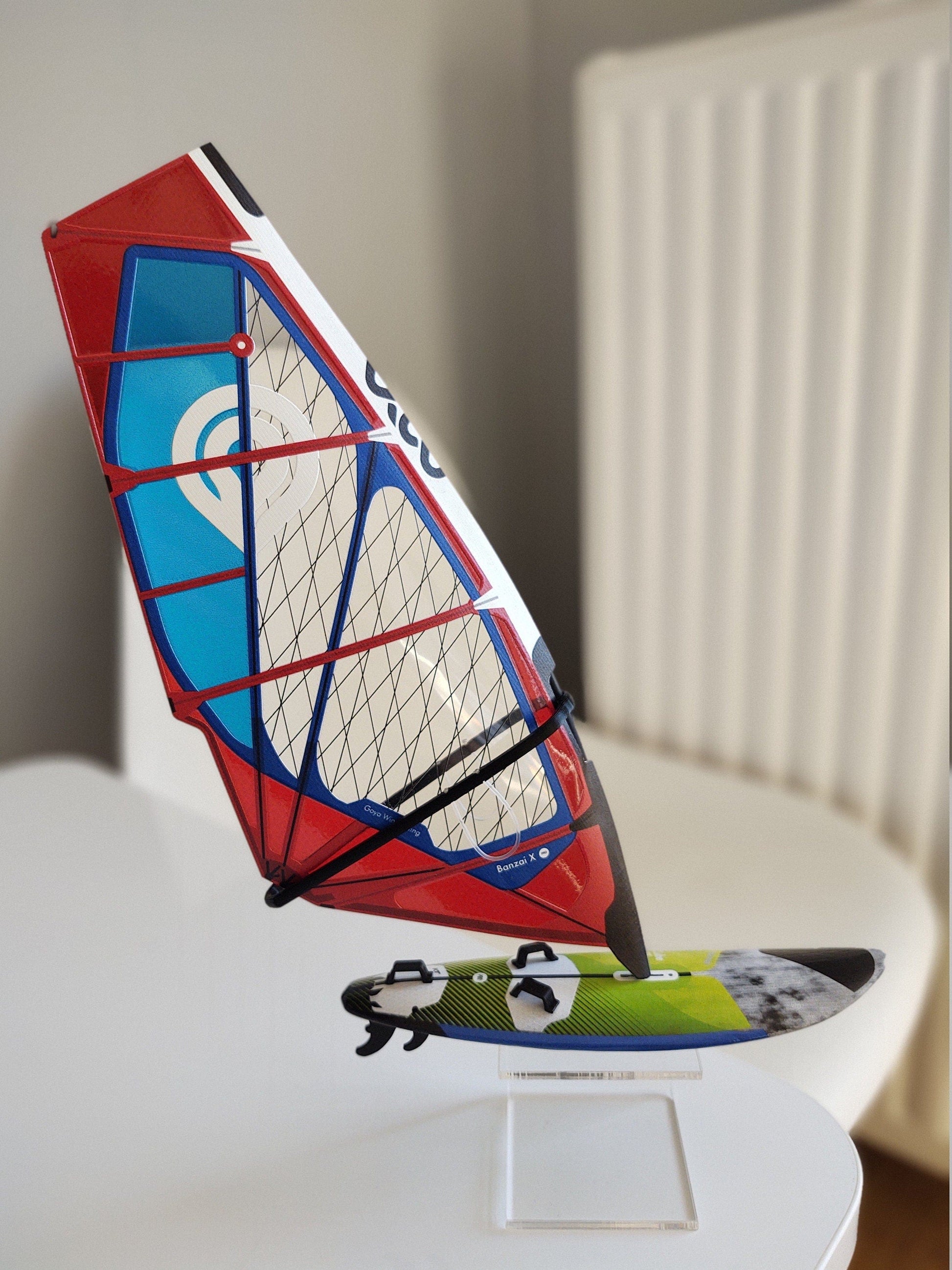 WindGiftModels Model Model Windsurfing Quatro Cube Goya Banzai X C2